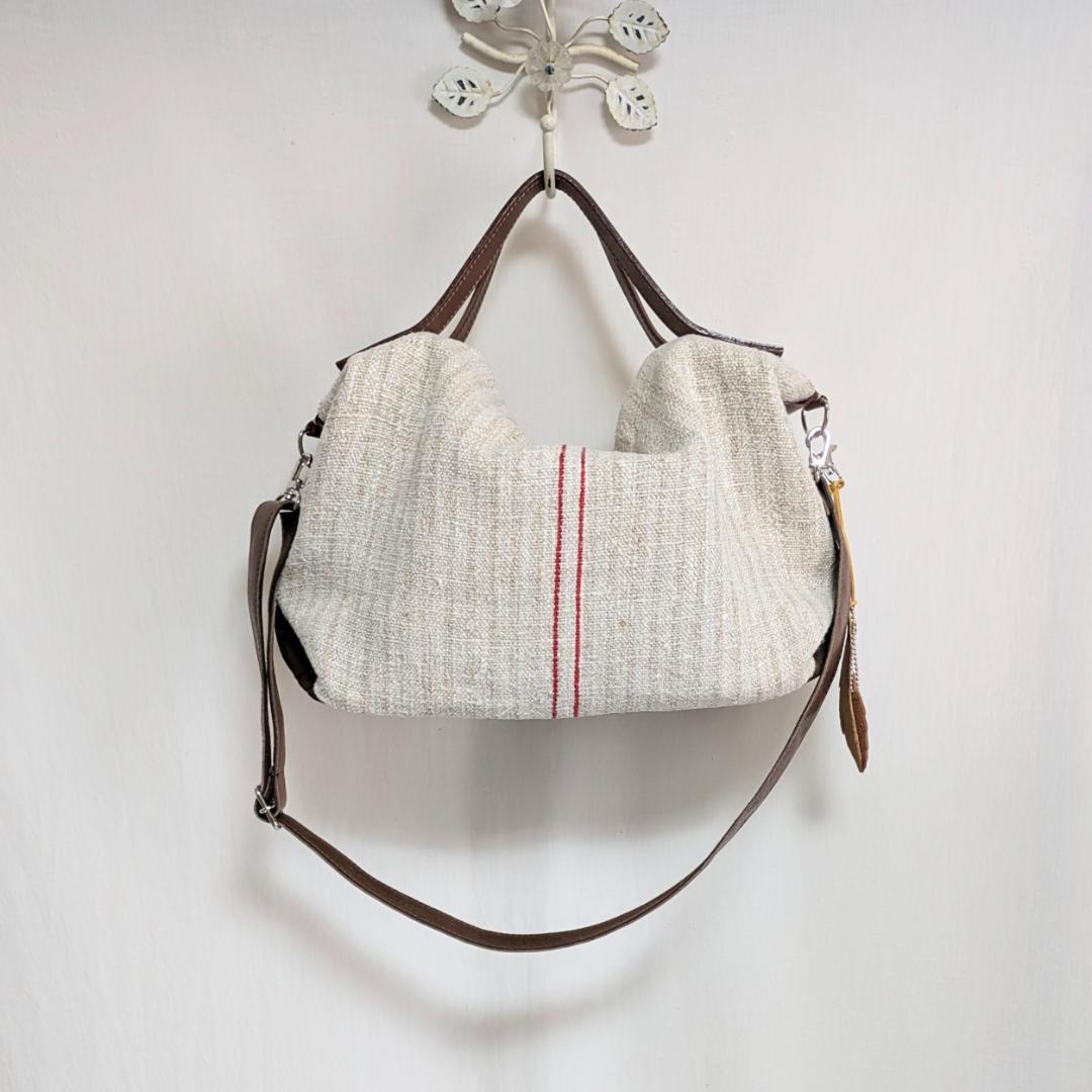ハンドメイドantiquelinenspunグレインサック×牛革３WAY