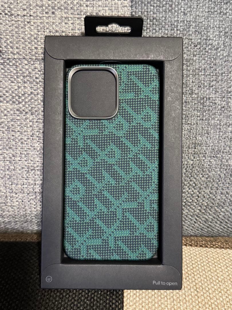 PITAKA 9周年ケース DarkGreen iPhone15 Pro Max