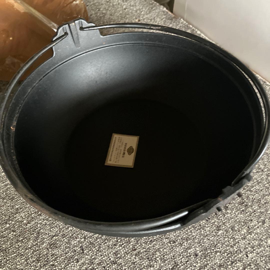 未使用　南部鉄器　囲炉裏鍋　木蓋付　しゃぶしゃぶ鍋　すき鍋