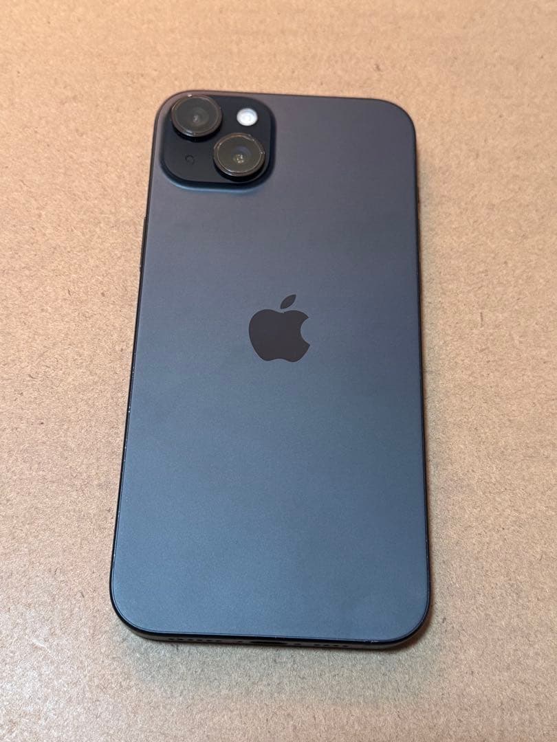 スマートフォン本体 iPhone15 Plus 256GB