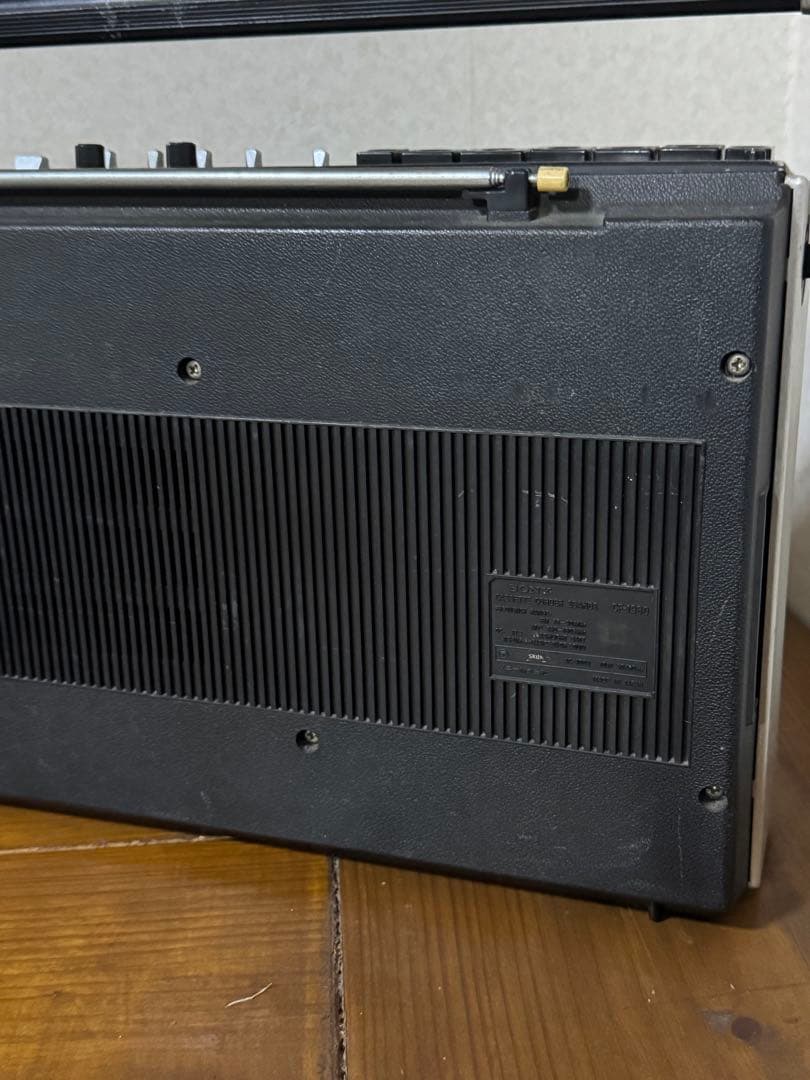 【ジャンク】SONY モノラルラジカセ　CF-1980