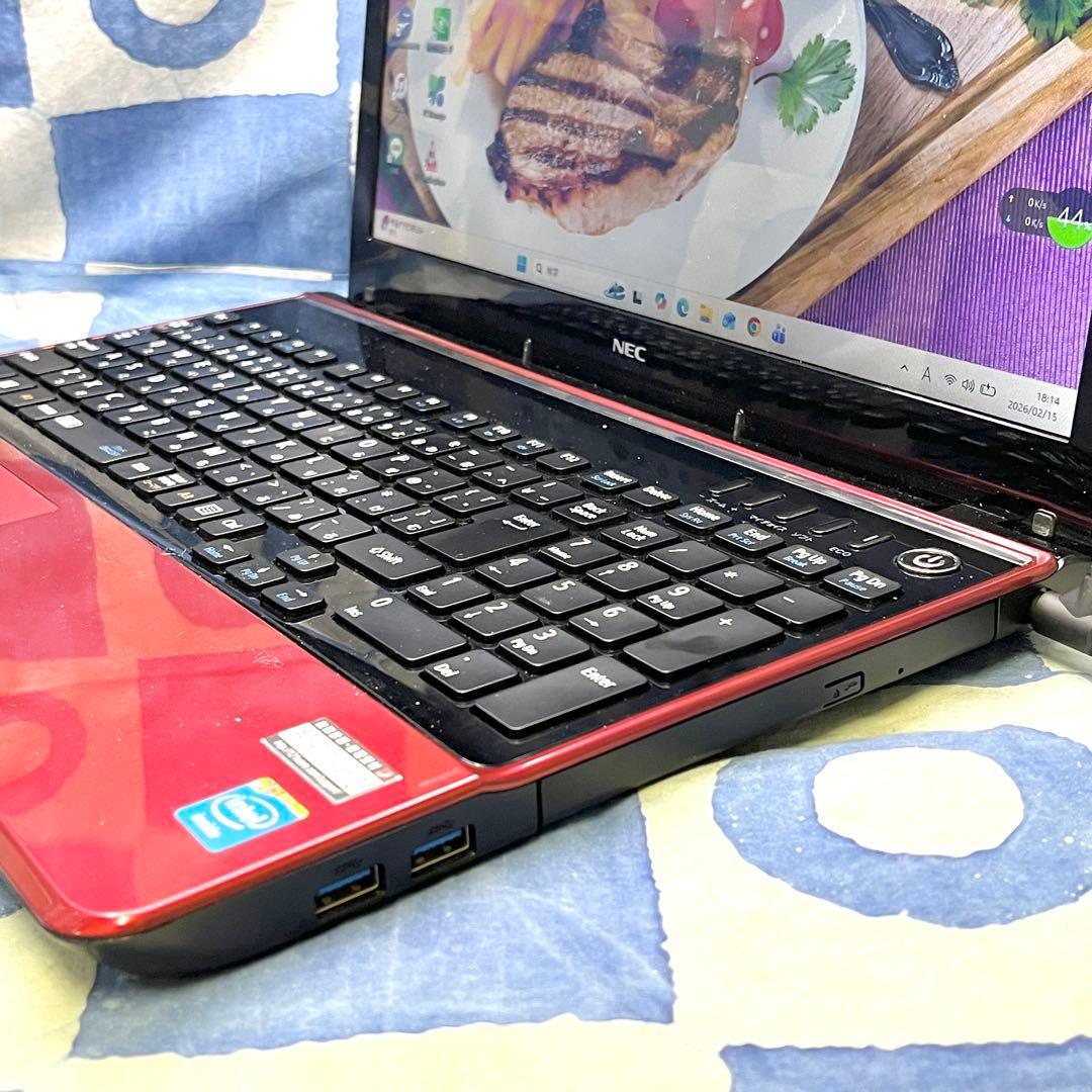 快速SSD256GB☆高性能i7☆大人気赤ノートパソコン♪カメラ付き！Win11