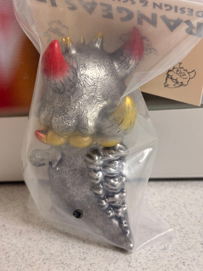T9G RANGEAS the little hut 香港展覽購入