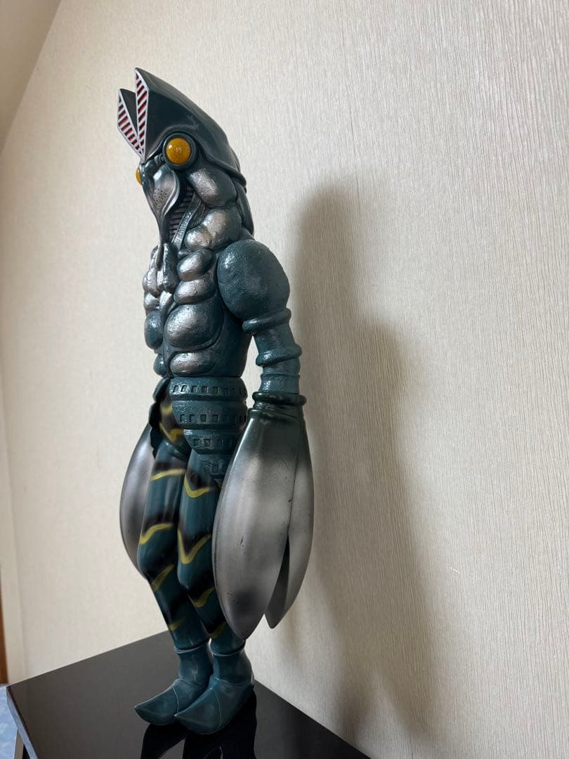 バルタン星人　ソフビ　フィギュア