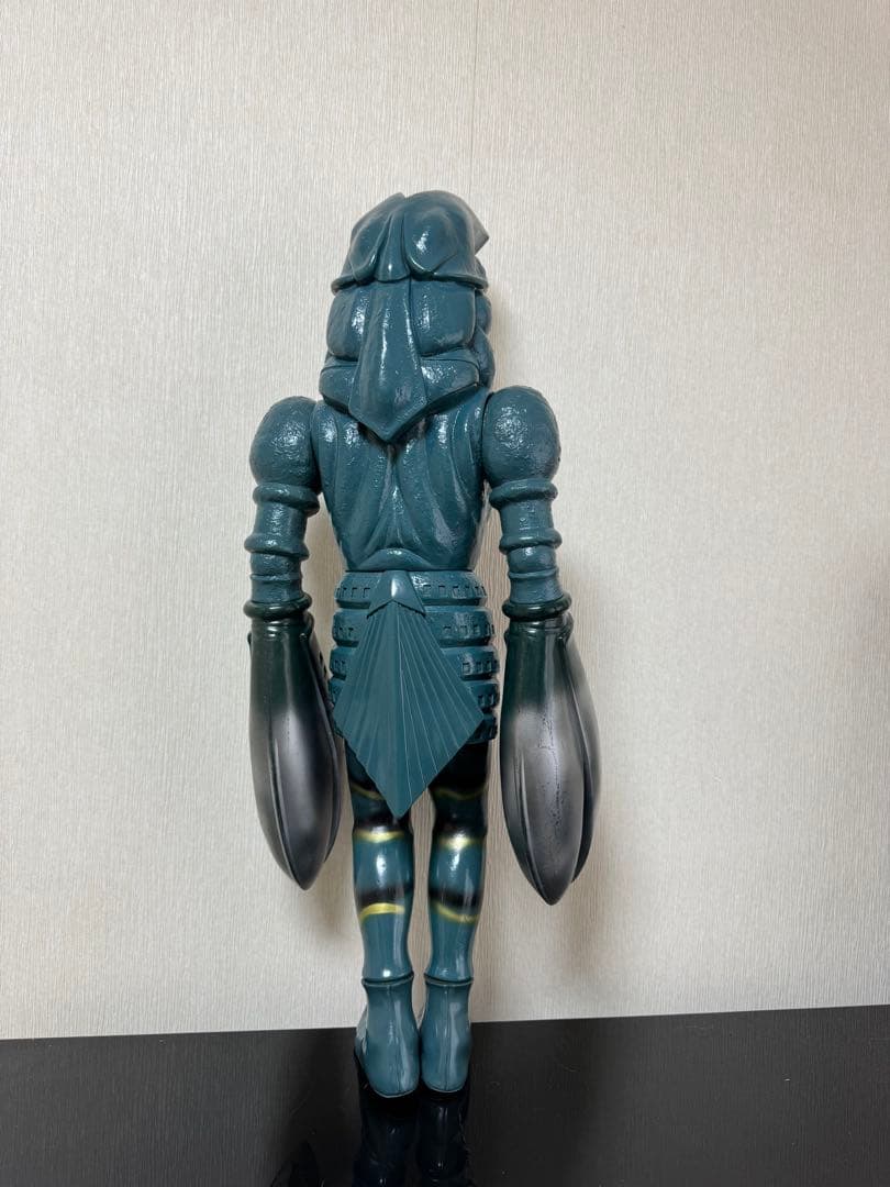 バルタン星人　ソフビ　フィギュア