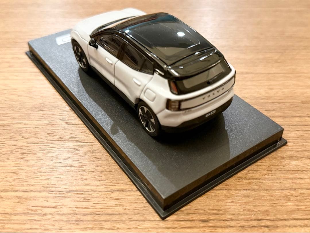 新品 1/43 ボルボ純正 マイスト 新型 ボルボ EX30 クラウドブルー