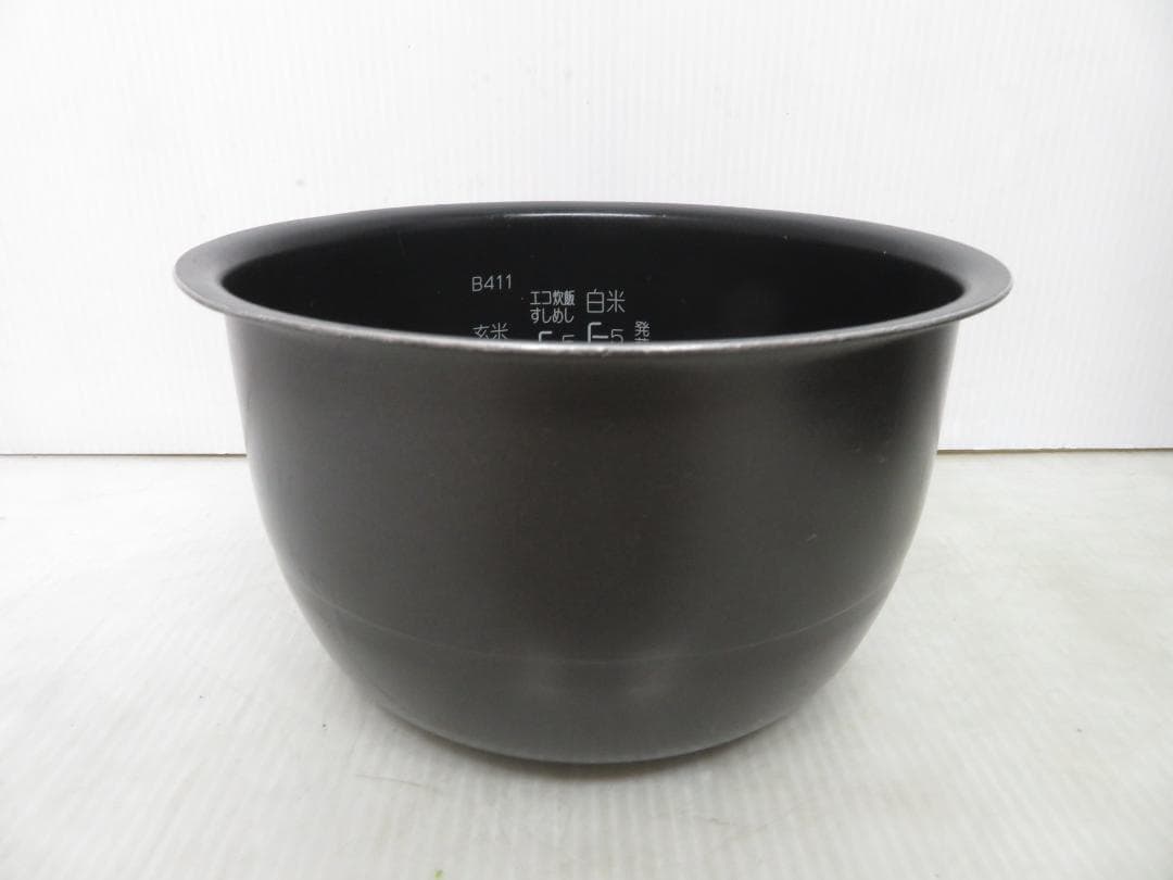 ZOJIRUSHI 象印 IH炊飯ジャー 炊飯器 5.5合炊き NP-VN10型