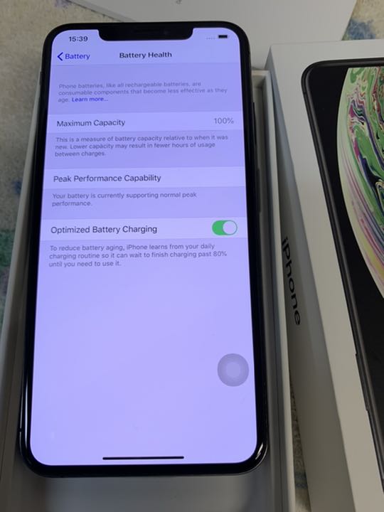 iPhone Xs Max Space Gray 64 GB SIMフリー