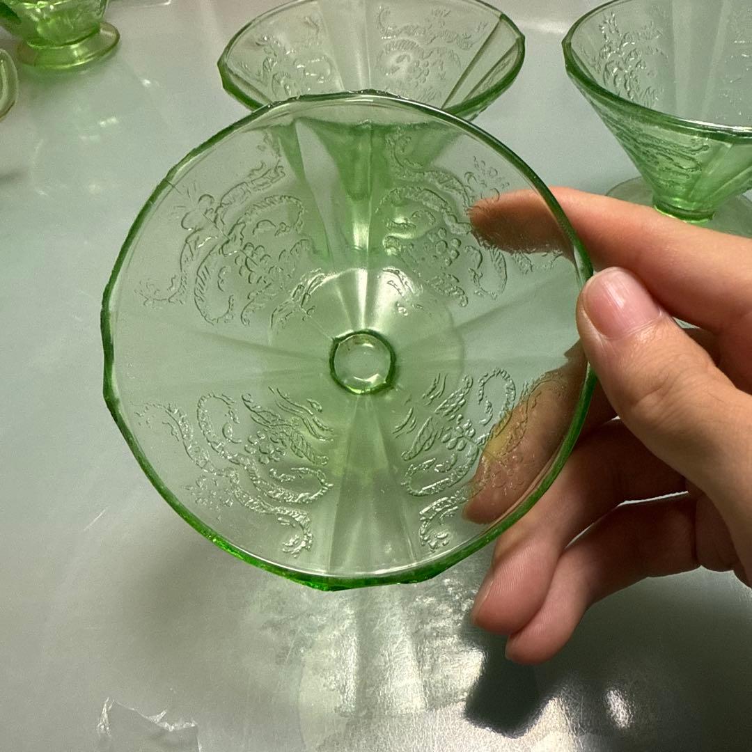 ウランガラス製 デザートカップ 4個セット