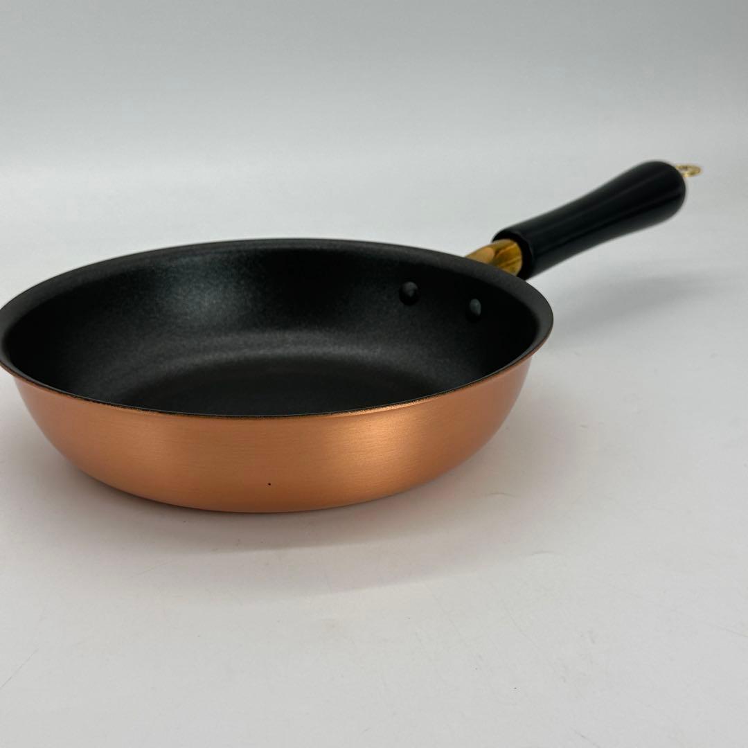 新品未使用 銅製 フライパン 18cm 銅 フライパン 日本製 ガス火対応