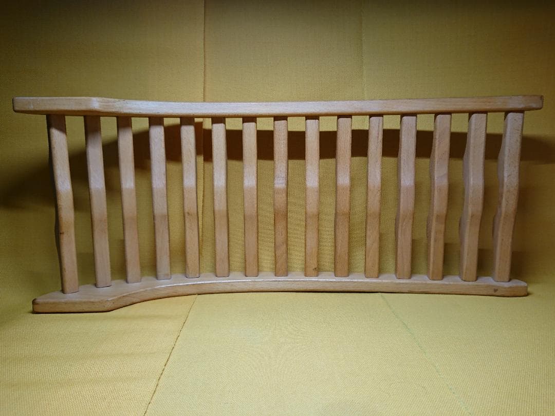 【美品】背筋伸ばし　腰痛　背骨矯正　置物　インテリア　美術品　工芸品　A3045