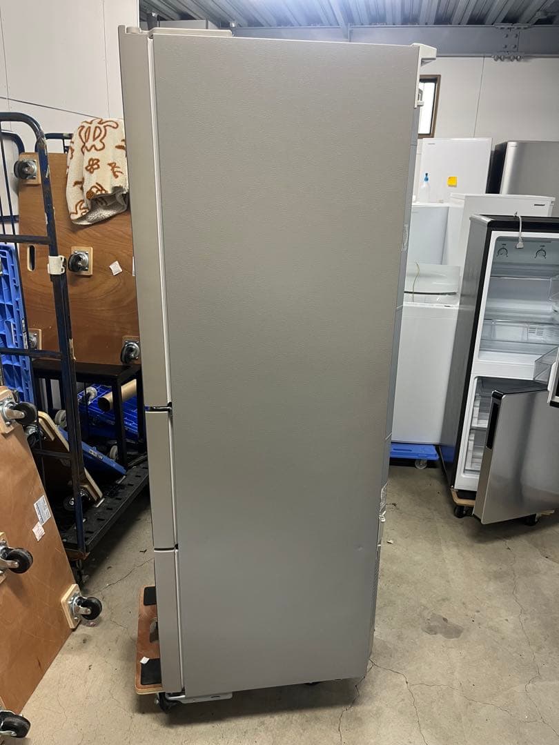 【美品】Panasonic 冷蔵庫 335L 2024年製　T