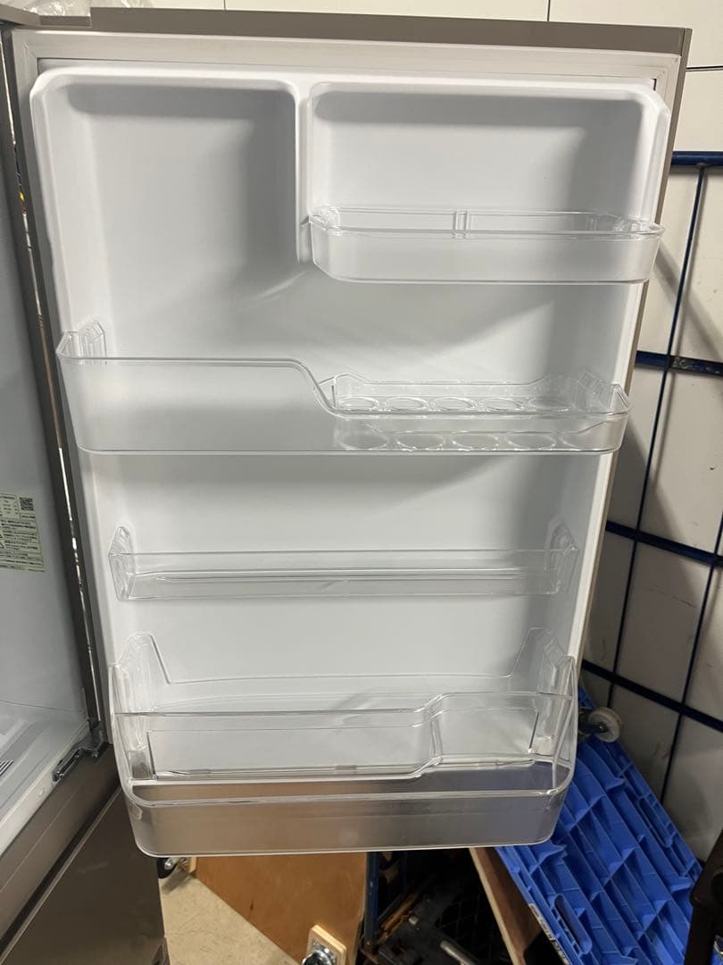 【美品】Panasonic 冷蔵庫 335L 2024年製　T