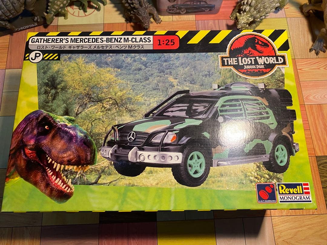 ロストワールド ジュラシックパーク セット ティラノサウルス 幼体 1/15 他