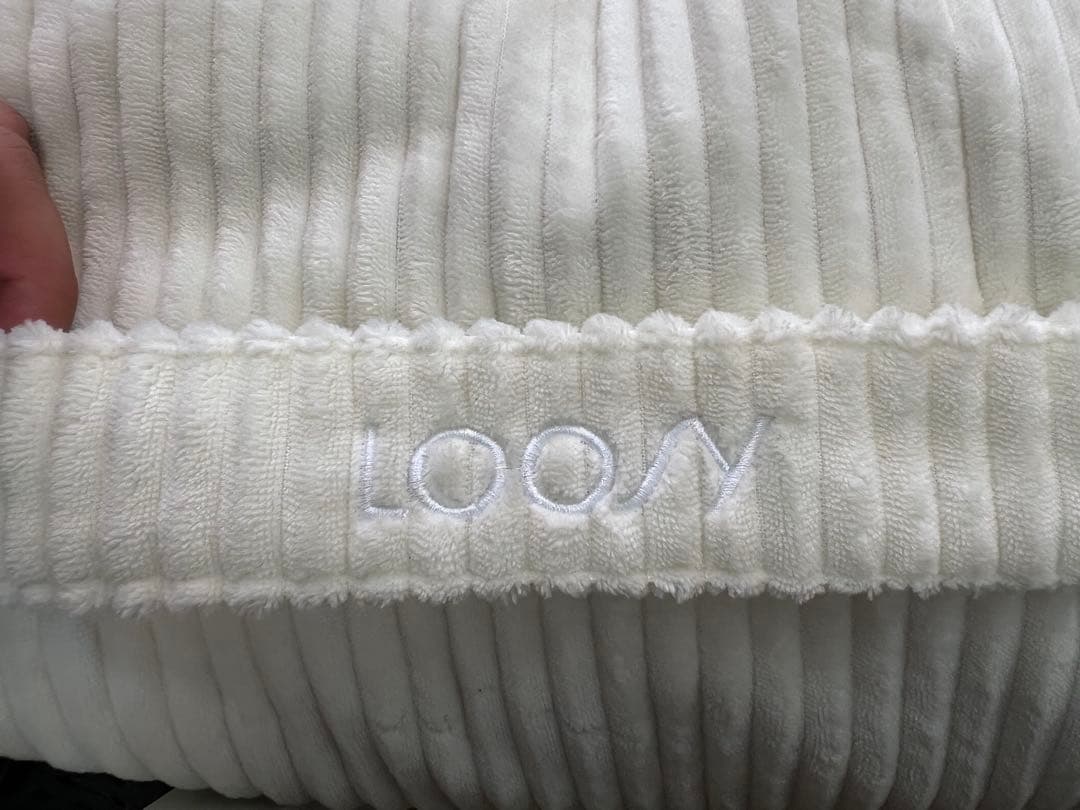 LOOSY 1人掛けビーズソファ　ホワイト コーデュロイ ビーズクッション