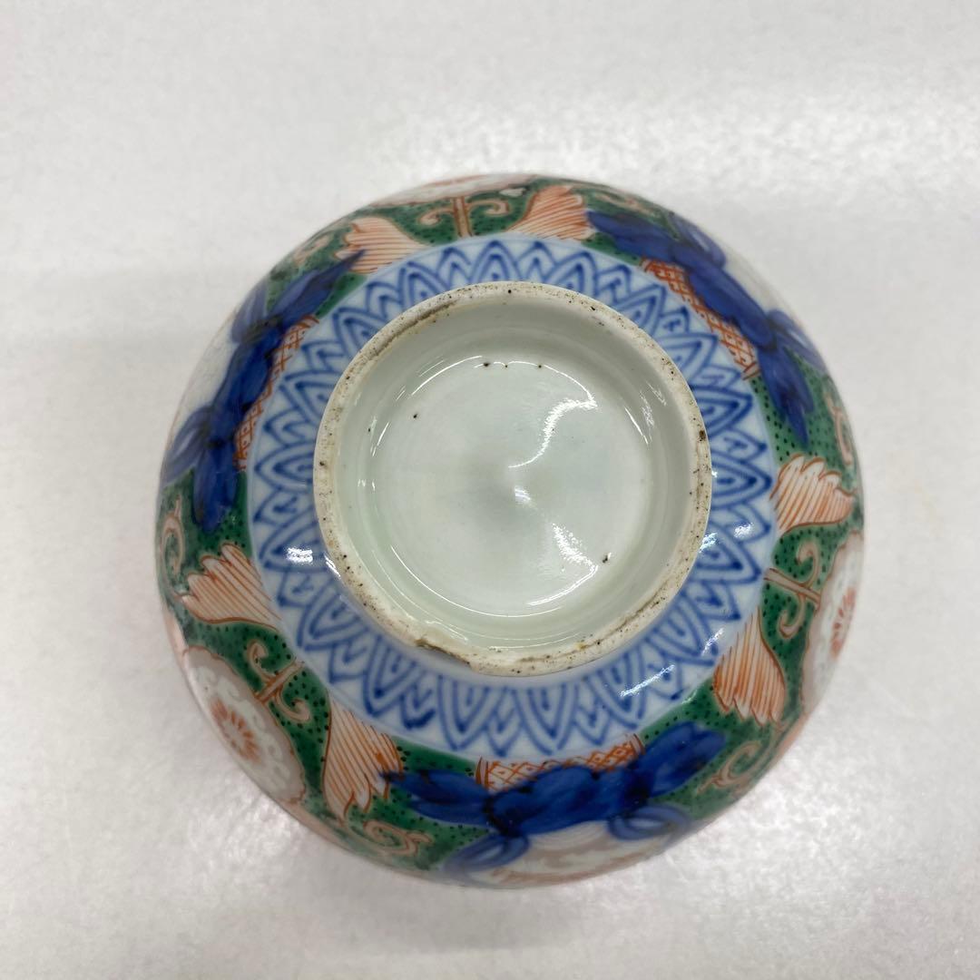 ♦︎875 陶器 伊万里 蓋付茶盌 染付 色絵 朱鷺菖蒲 吉祥文様 蝶赤絵 2個揃