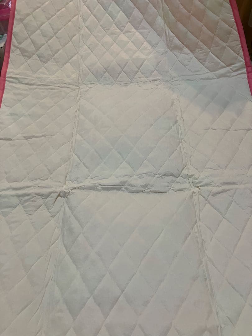 【値下げ】【レア】ハローキティ防水キルトパッドシーツ70×110cm平成レトロ