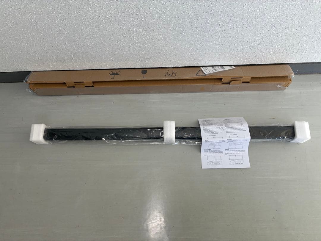 プロジェクタースクリーン 未使用 取扱説明書付き