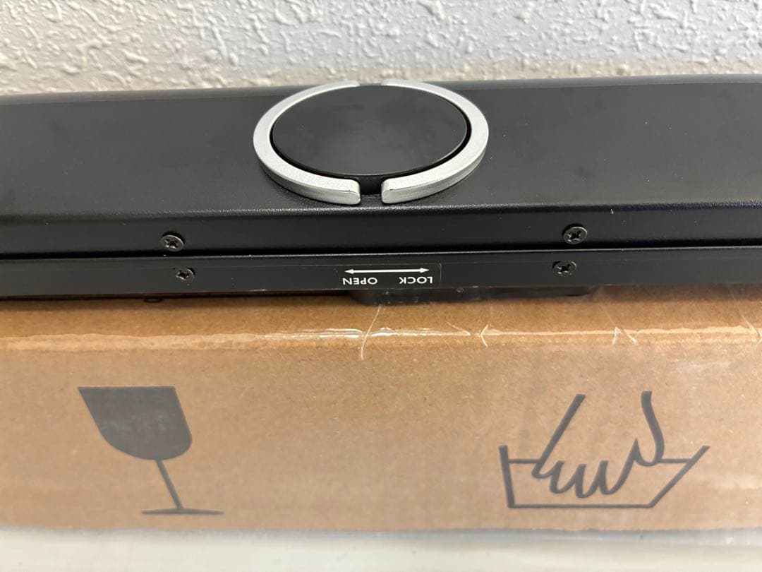 プロジェクタースクリーン 未使用 取扱説明書付き