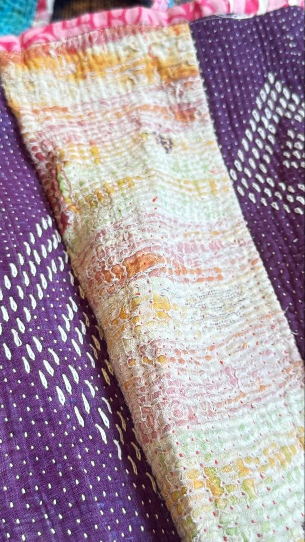 破格！持ち手もしっかり！Kantha カンタ　リバーシブル　ビッグ　ラリーキルト