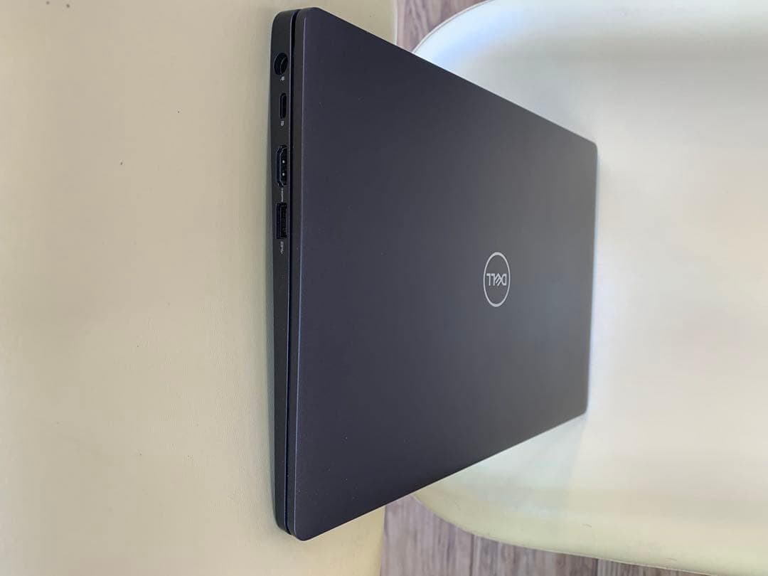 楽々コンパクトPC！Latitude 5300/13.3インチ液晶/Win11！