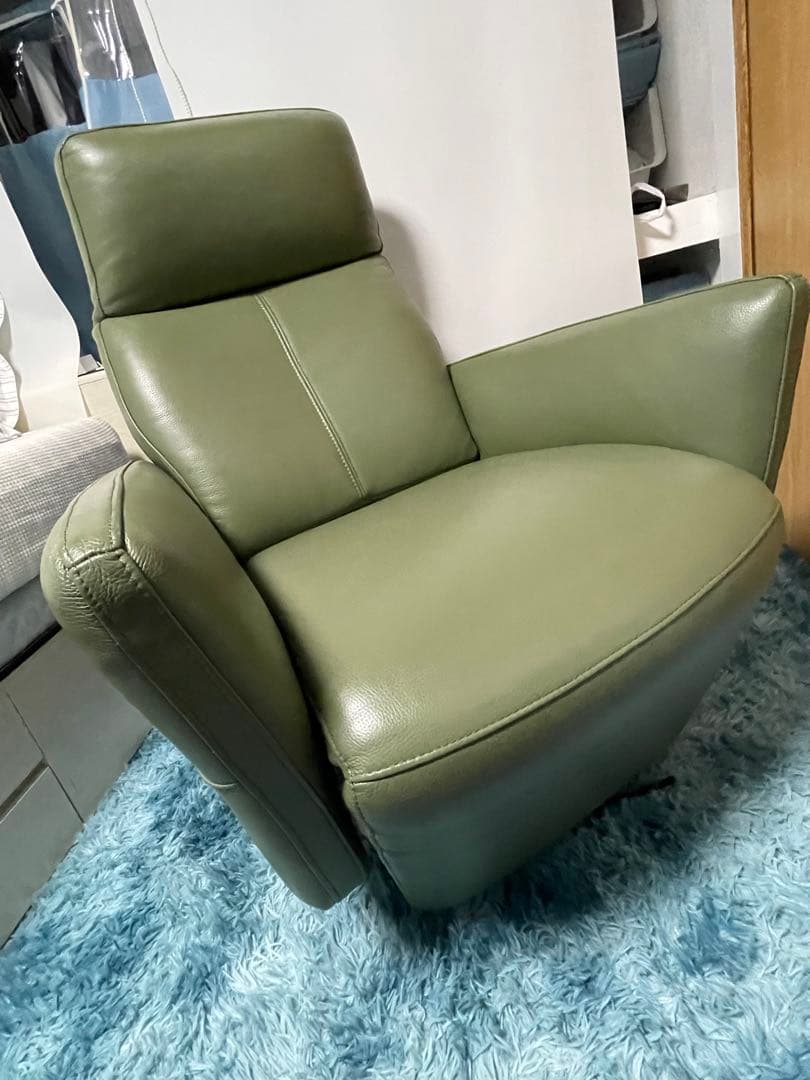 大塚家具TVCHRS-B5035総革電動リクライニングチェア【ワタリジャパン製】