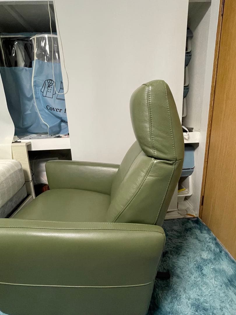 大塚家具TVCHRS-B5035総革電動リクライニングチェア【ワタリジャパン製】