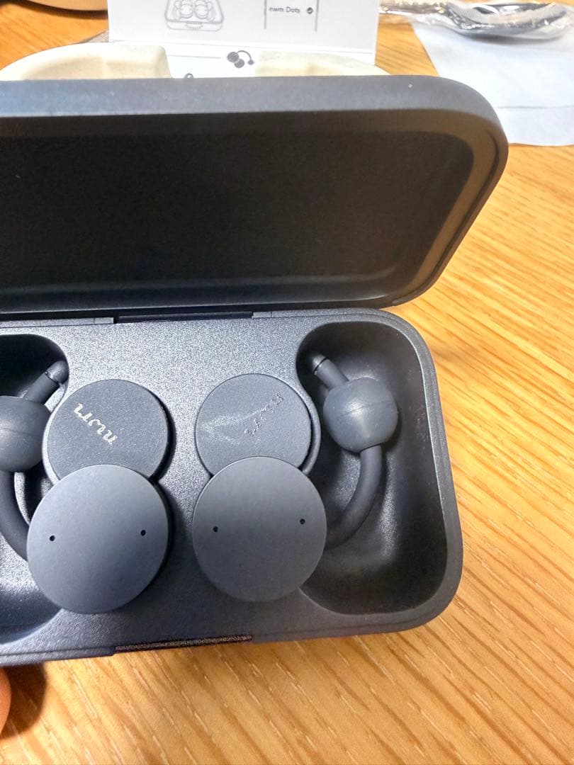 nwm DOTS オープンイヤー型 完全ワイヤレスイヤホン　ブラック　フック付属