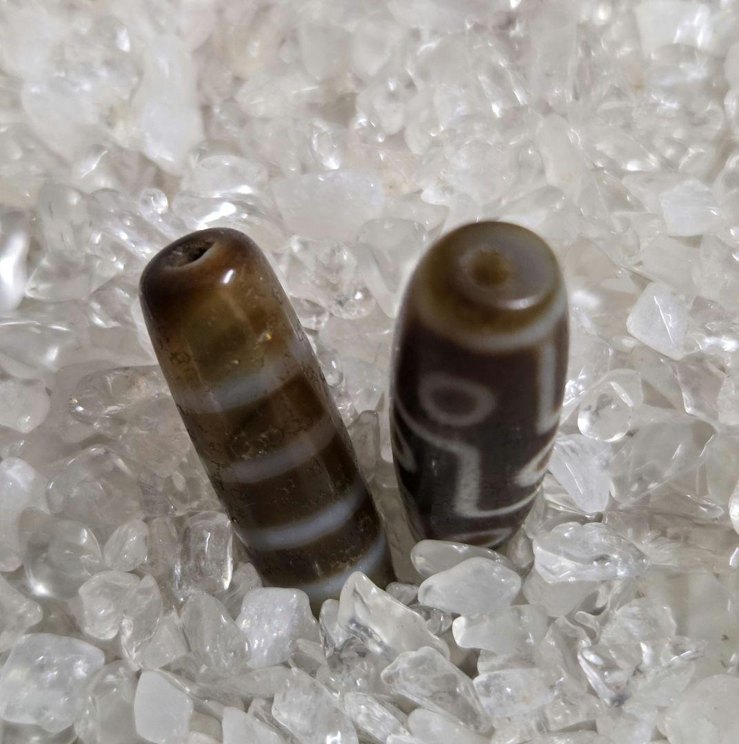 115　九眼天珠　四線天珠　貴重　珍品　２個セット　dzibeads　！