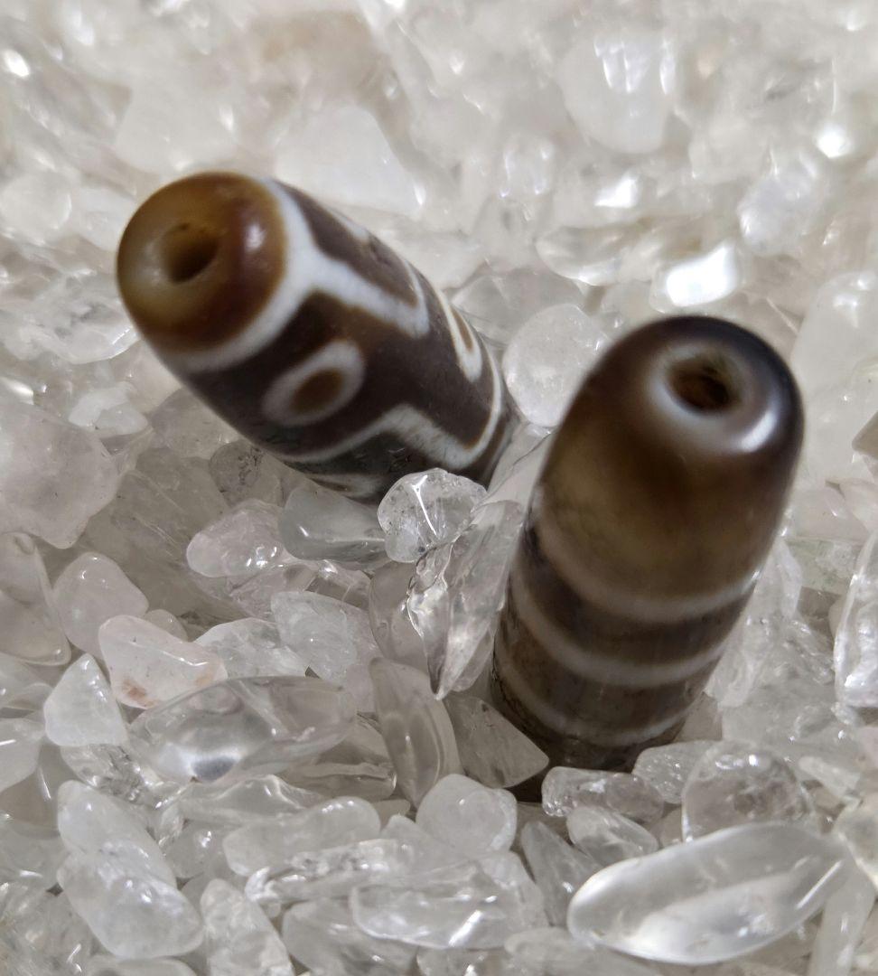 115　九眼天珠　四線天珠　貴重　珍品　２個セット　dzibeads　！