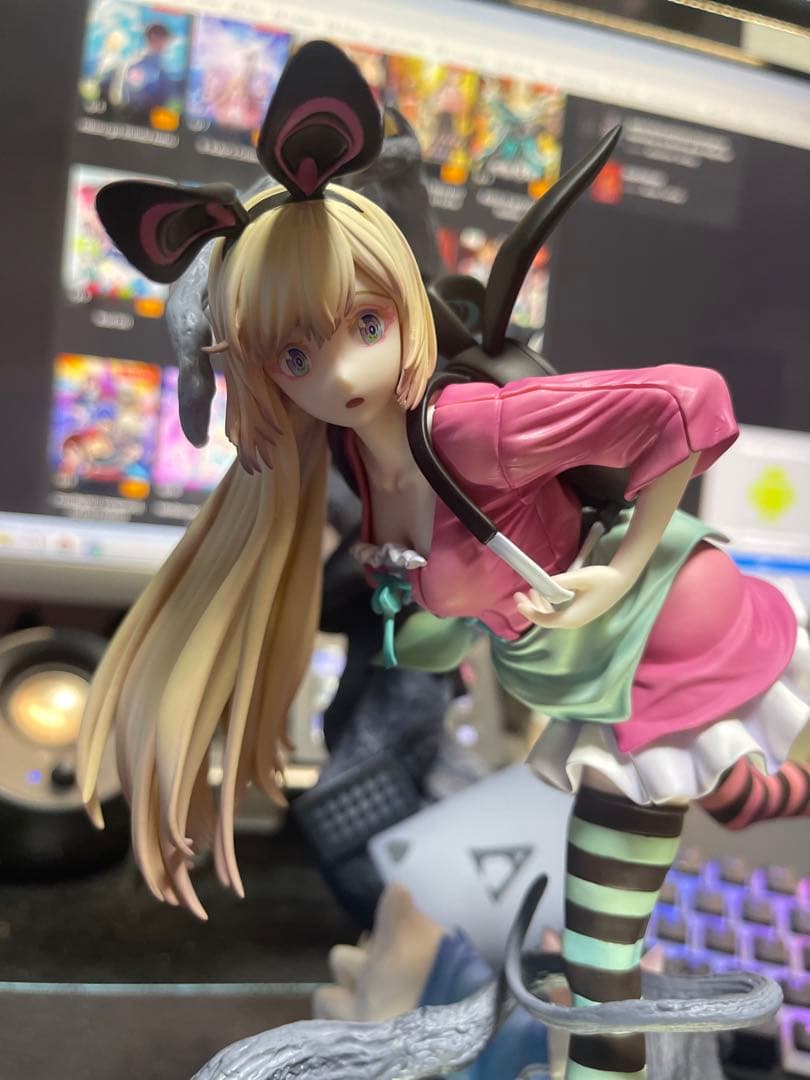 アリス in WonderLandフィギュア　1/7 scale