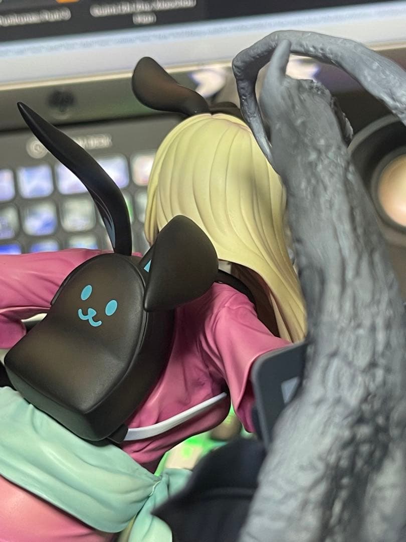 アリス in WonderLandフィギュア　1/7 scale