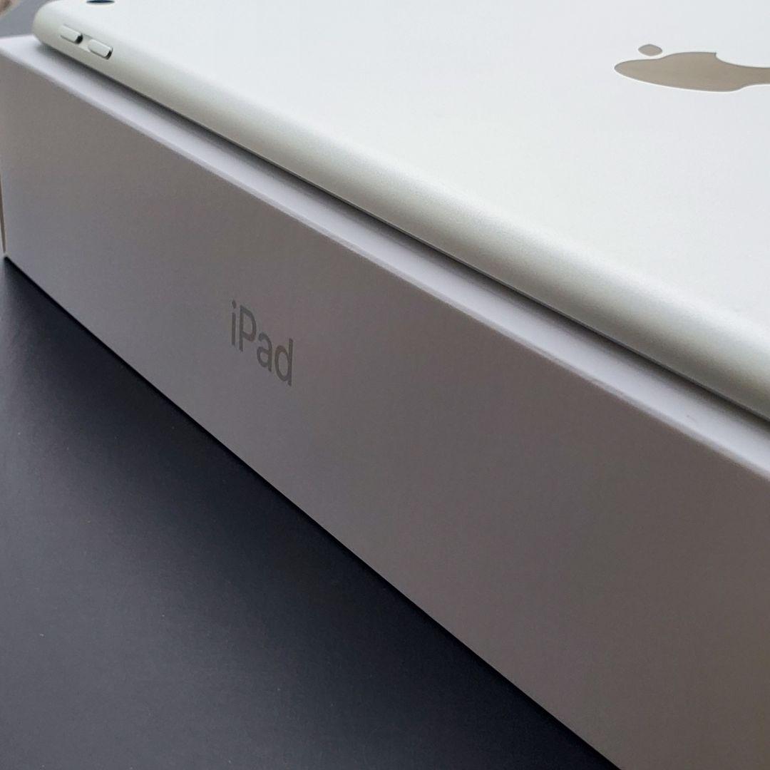 【超美品】iPad 6 Wi-Fi 32GB 第6世代