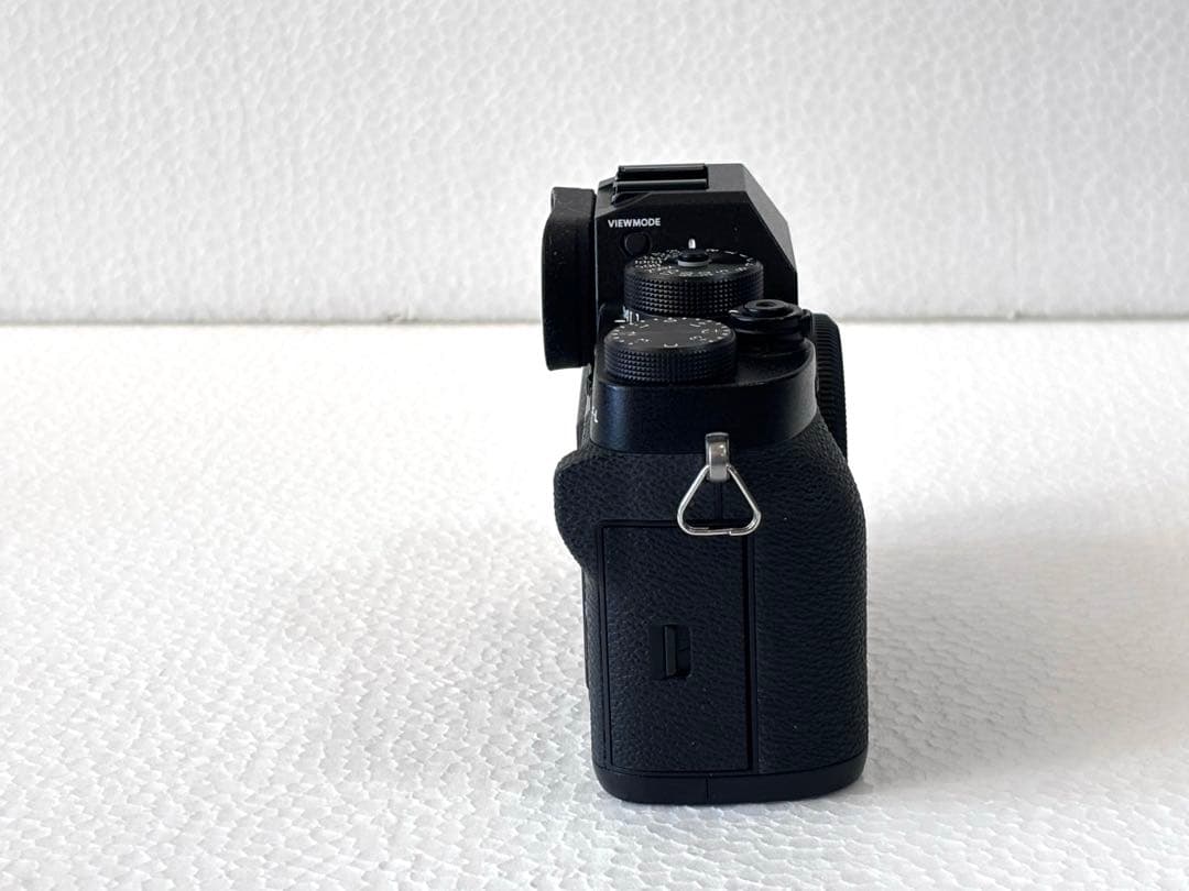 お値下げ中‼️FUJIFILM X-T2 ミラーレス一眼カメラ