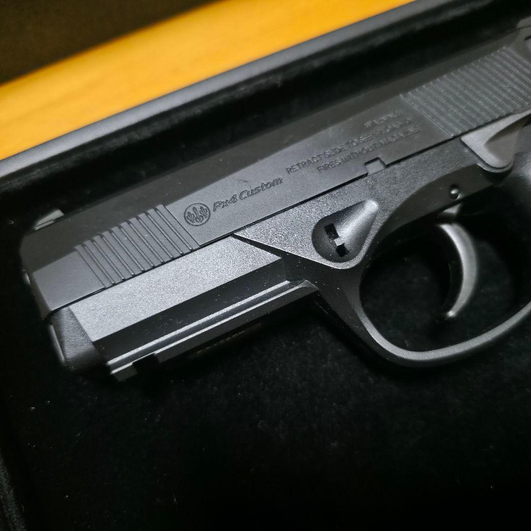 東京マルイ Px4 予備マガジン付き