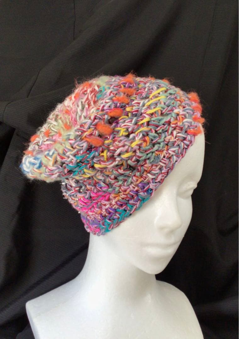 手作りニット帽　ビーニー　ベレー帽　綿糸混　春から　ピンク　ブルーミックス　多色