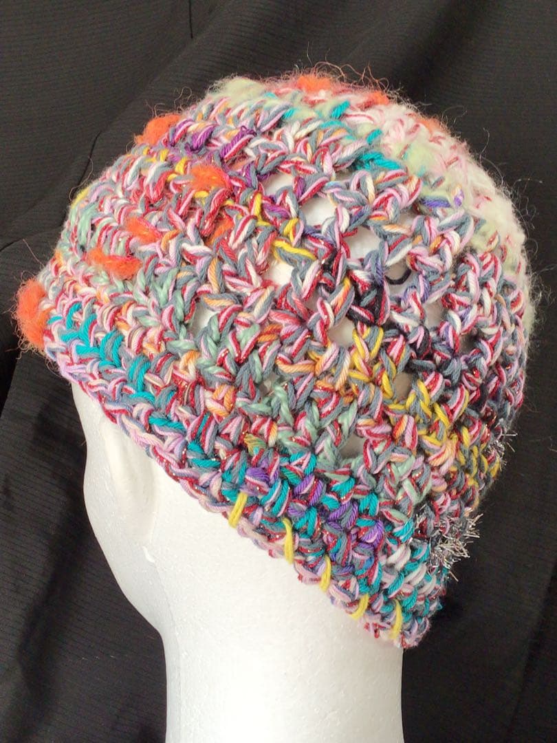 手作りニット帽　ビーニー　ベレー帽　綿糸混　春から　ピンク　ブルーミックス　多色