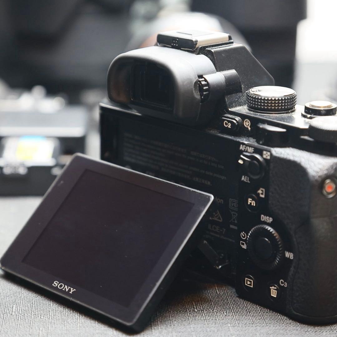 【セット売り】SONY ソニーフルサイズ一眼 α7 ILCE-7K 付属品あり