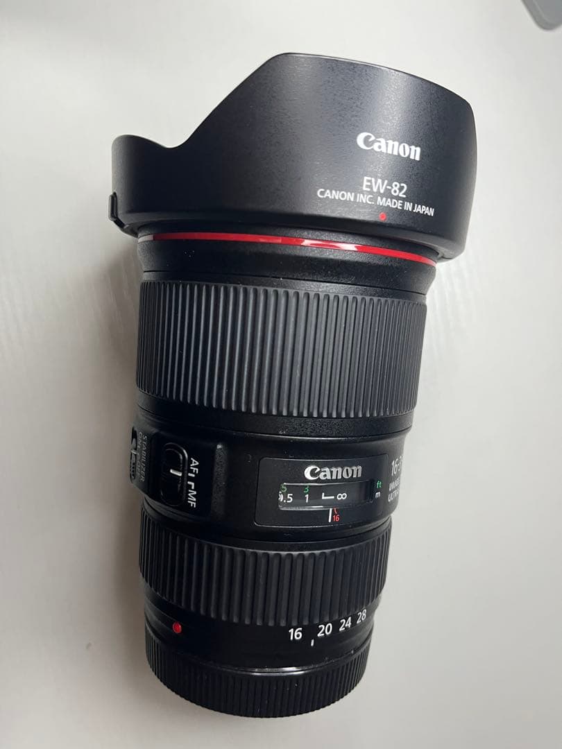Canon EF 16-35mm f/4L IS USM レンズ