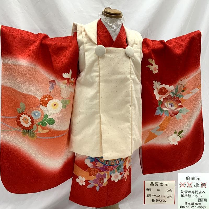 512ag67□七五三 三歳 女児 着物&被布 桜地紋 鈴 花文□美品