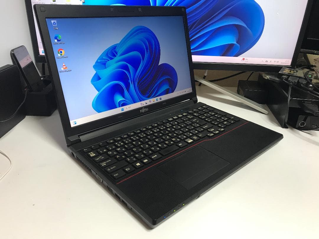 富士通 LIFEBOOK A573/GX Windows11
