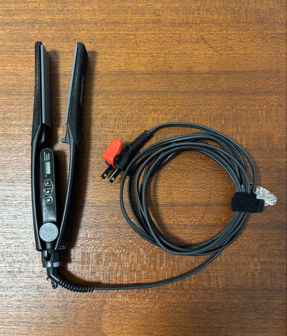 Nobby ストレートヘアアイロン 動作確認済み