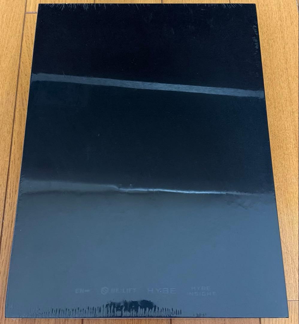 アイドル HYBE INSIGHT ENHYPEN 'UNSEEN' PHOTOBOOK