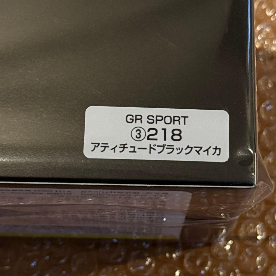 トヨタ 新型 RAV4 GR SPORT カラーサンプル アティチュードブラック