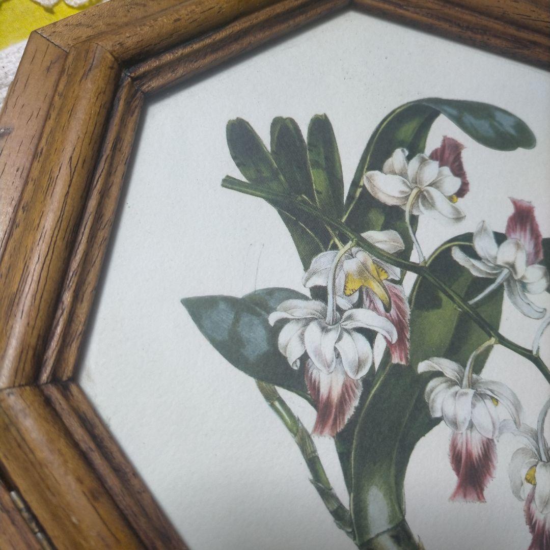 ♥イタリア製キーボックス　アンティーク　壁掛け　木製アート　欄の花　ガラスの扉