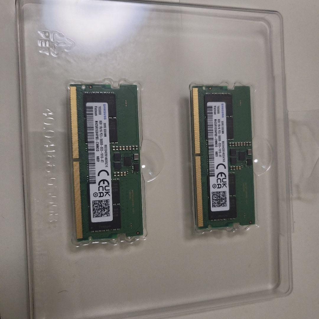 Samsung 8GB DDR4 SDRAM メモリ