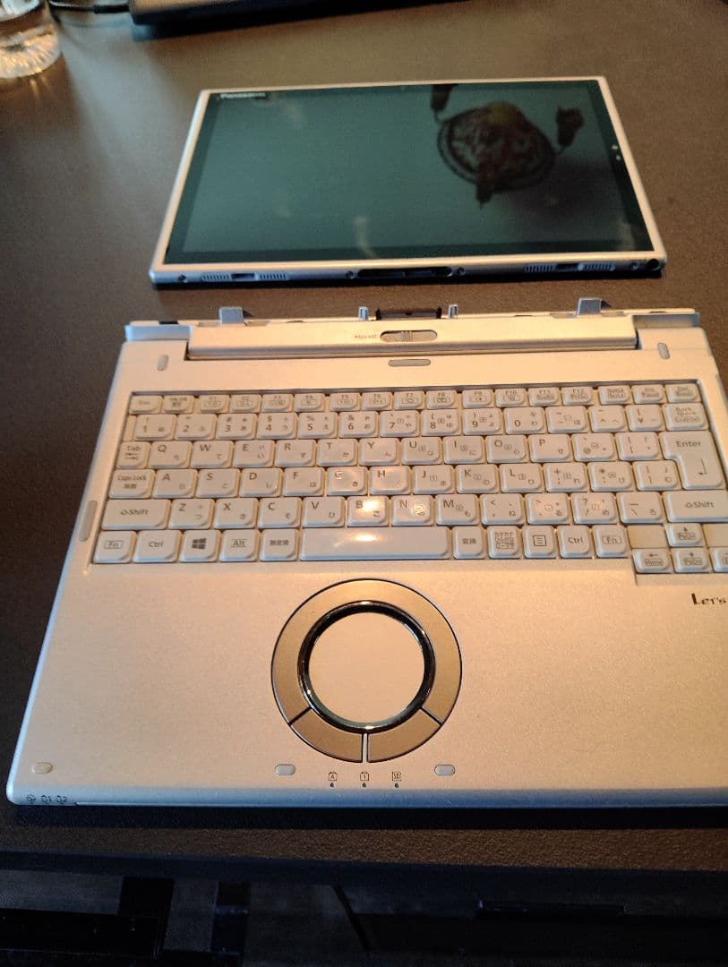 Panasonic Let's note 　office2021搭載