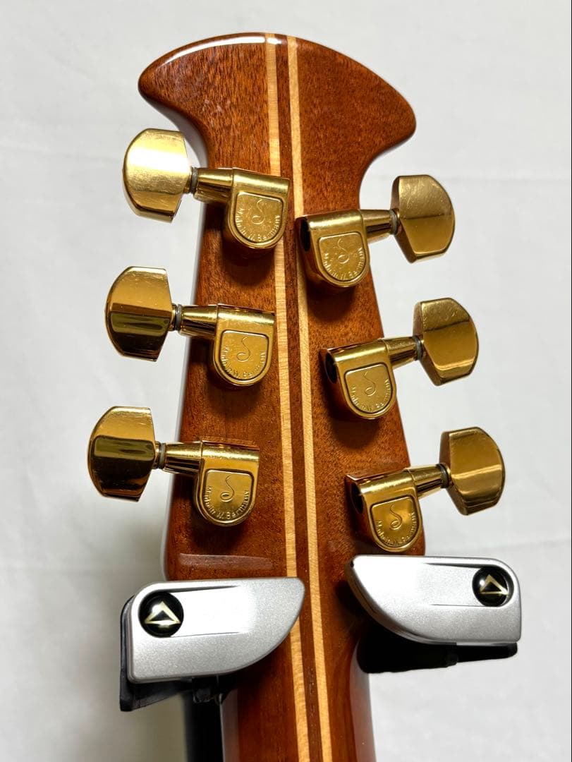 OVATION/Adamas Century エレアコ NV681-ARB