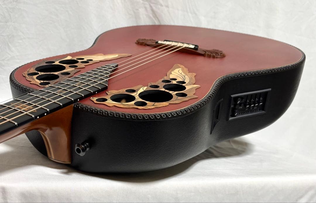 OVATION/Adamas Century エレアコ NV681-ARB