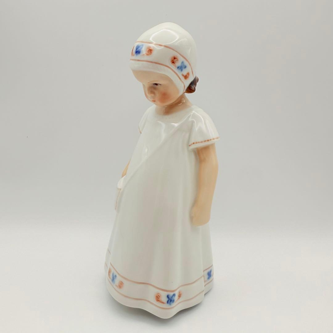 ロイヤルコペンハーゲン 白い服を着た ELSE フィギュリン